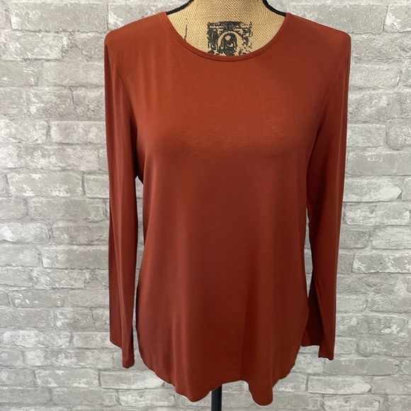 Chico’s Rust The Ultimate Long Sleeve Tee - Picture 1 of 4